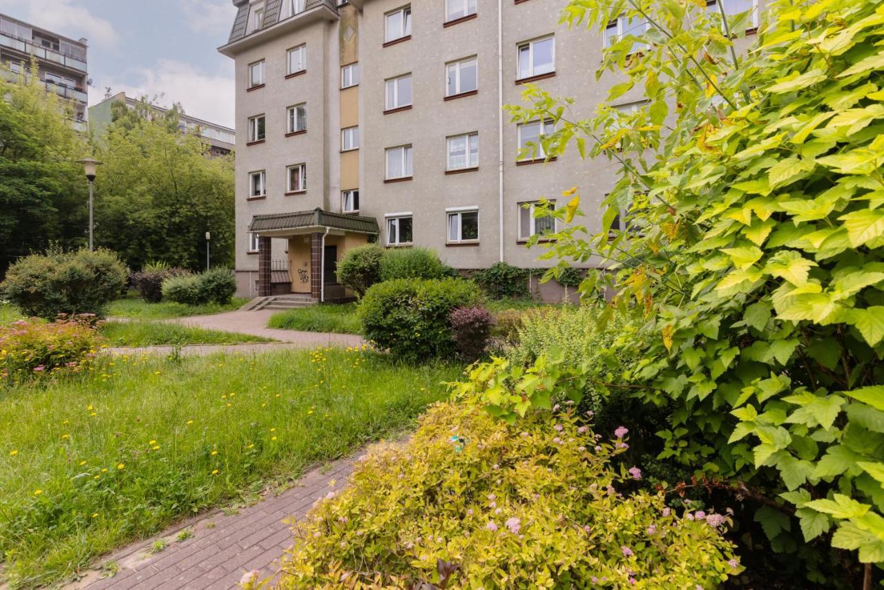 Spacious & Quiet 1 Bedroom Apartment In Pruszkow By Noclegi Renters Exterior photo